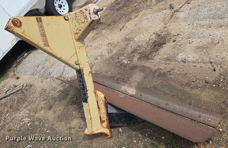 image for item EN8449 Landpride blade