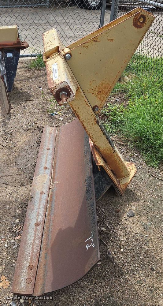 image for item EN8449 Landpride blade