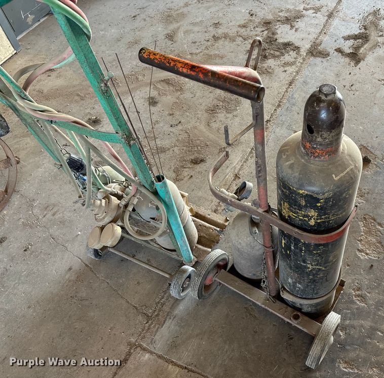 image for item EN8460 Tools