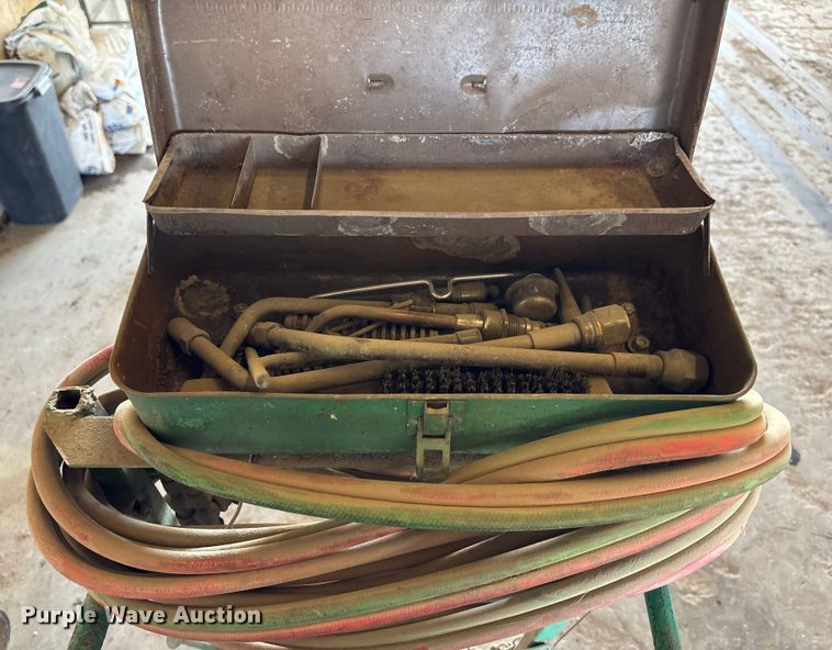 image for item EN8460 Tools