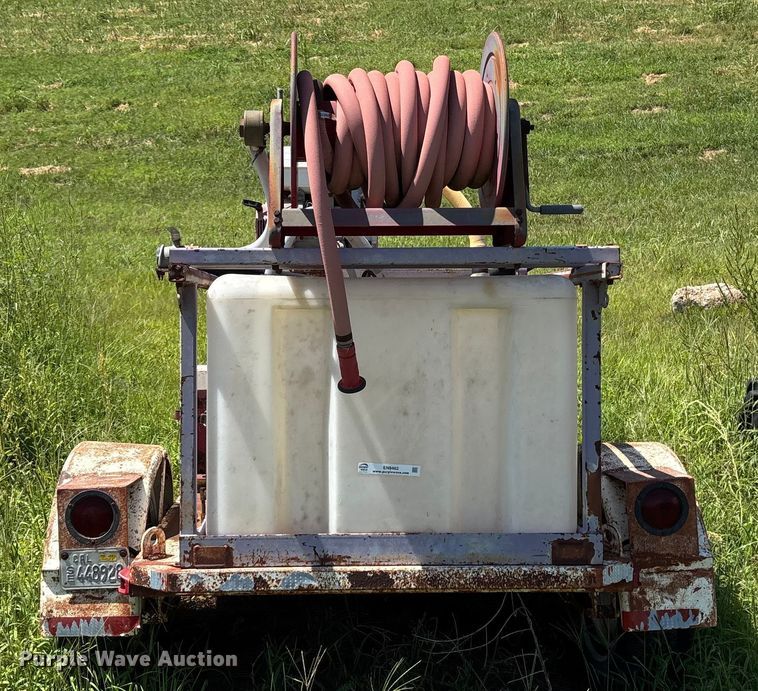 image for item EN8462 Tank trailer