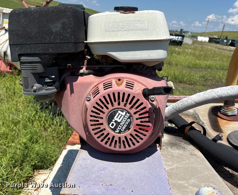 image for item EN8462 Tank trailer