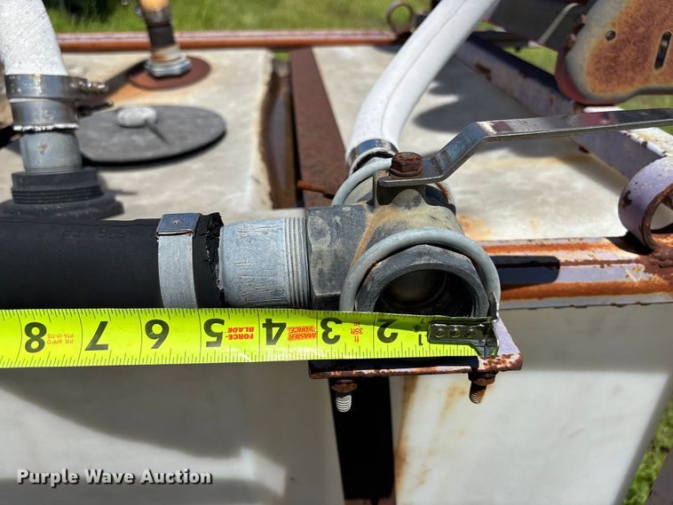 image for item EN8462 Tank trailer