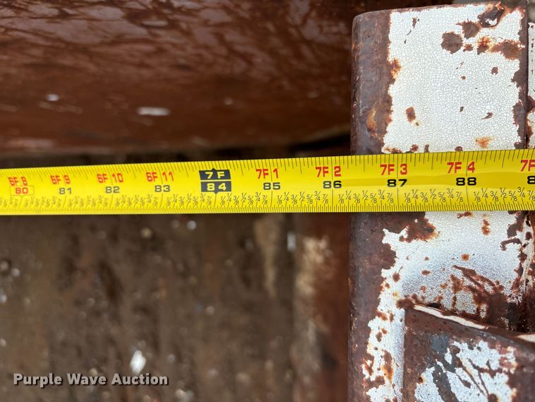 image for item EN8464 CM roll-off dumpster