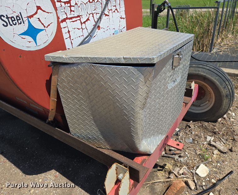 image for item EN8465 EZ-trail fuel trailer