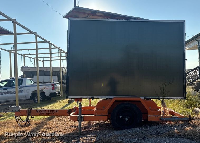 image for item EN8474 2003 Addco  message board trailer