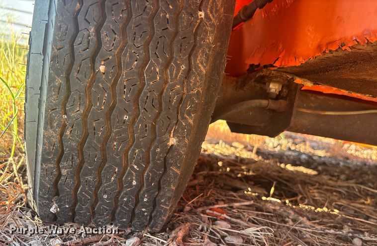 image for item EN8474 2003 Addco  message board trailer