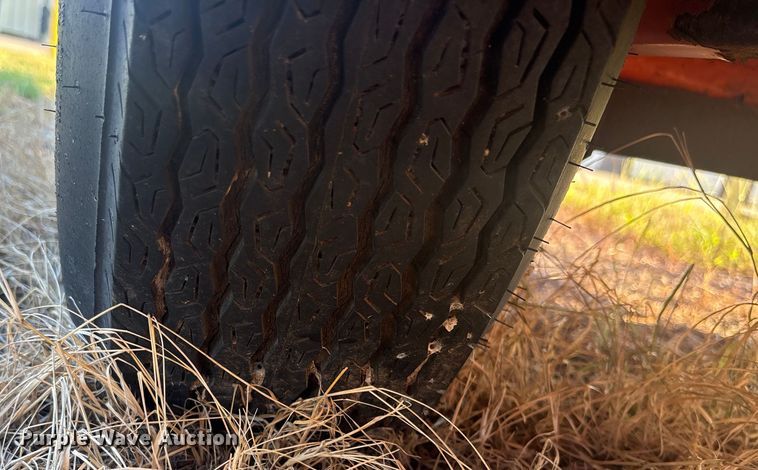 image for item EN8475 2003 Addco  message board trailer