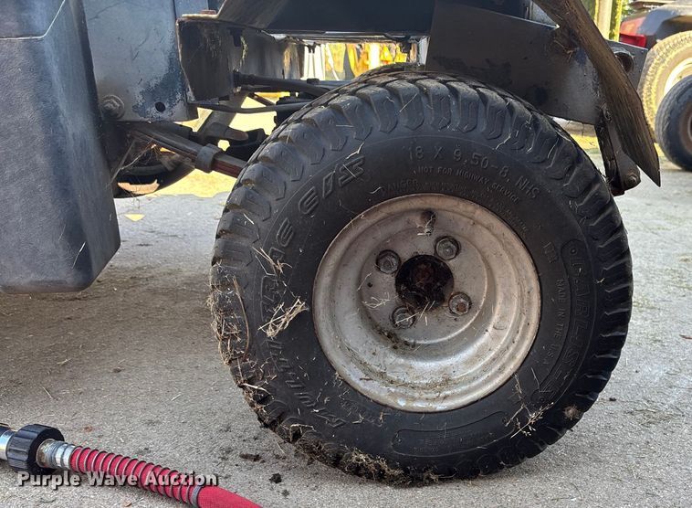 image for item EN8477 1987 Cushman Turf Truckster utility vehicle