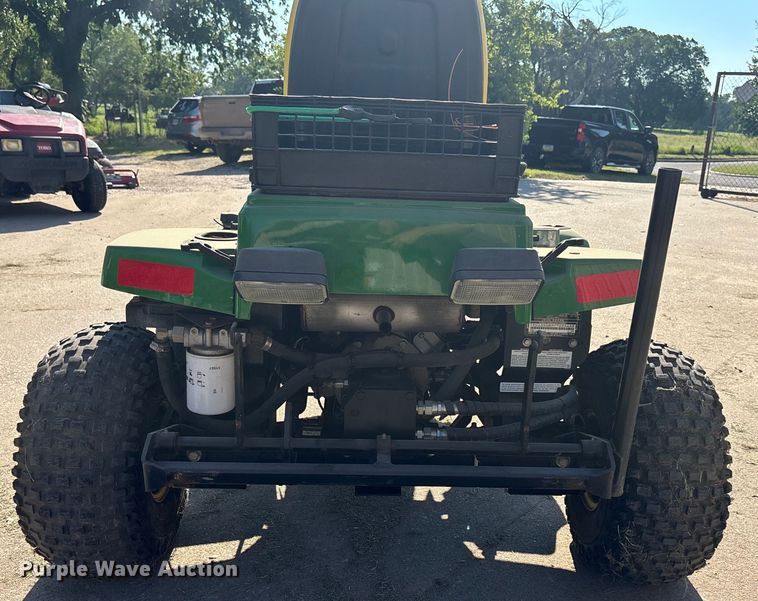 image for item EN8478 2018 John Deere 1200H bunker rake