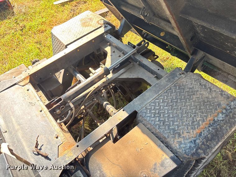 image for item EN8479 Cushman Textron utility vehicle