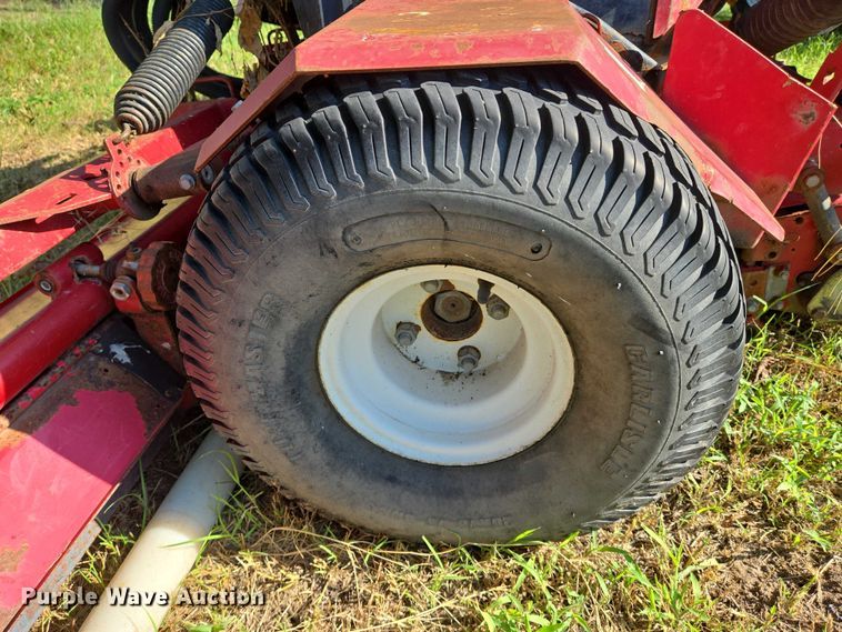 image for item EN8480 Toro Reelmaster 2600D reel mower