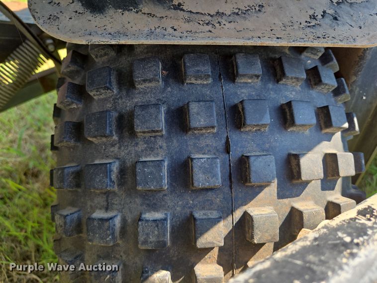 image for item EN8484 Cushman Groom Master field groomer