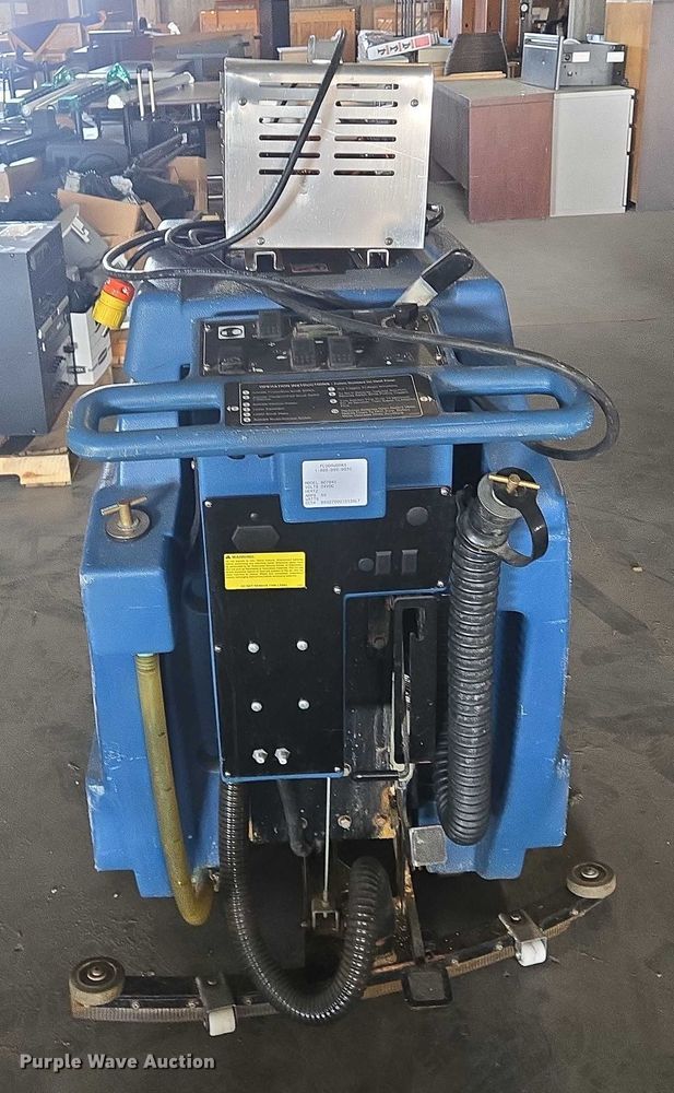 image for item EN8493 (3)  Bluestar floor scrubbers