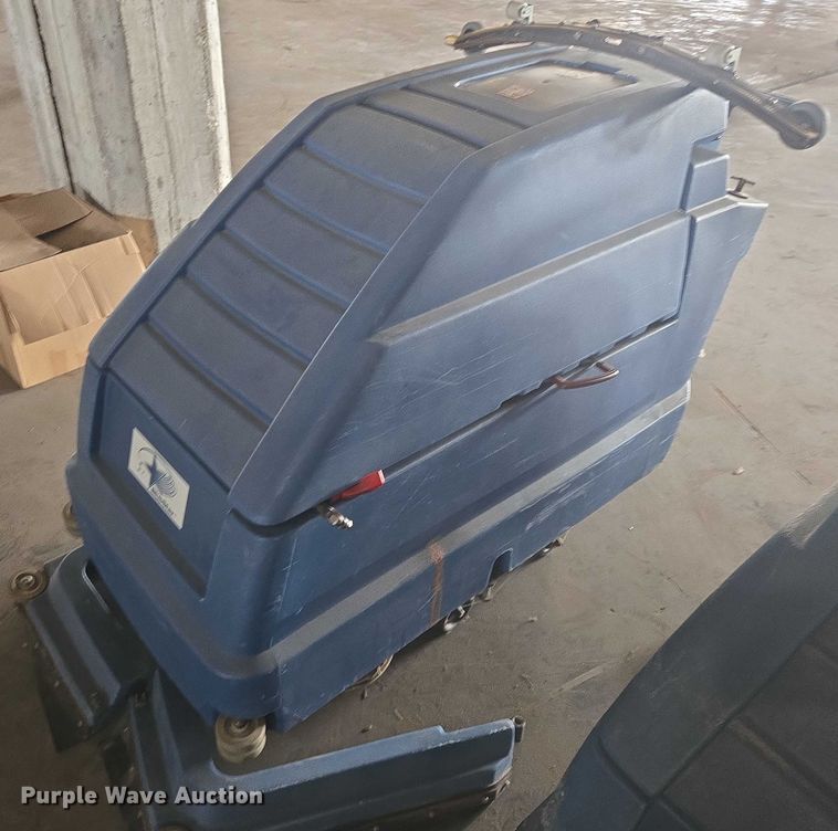 image for item EN8493 (3)  Bluestar floor scrubbers