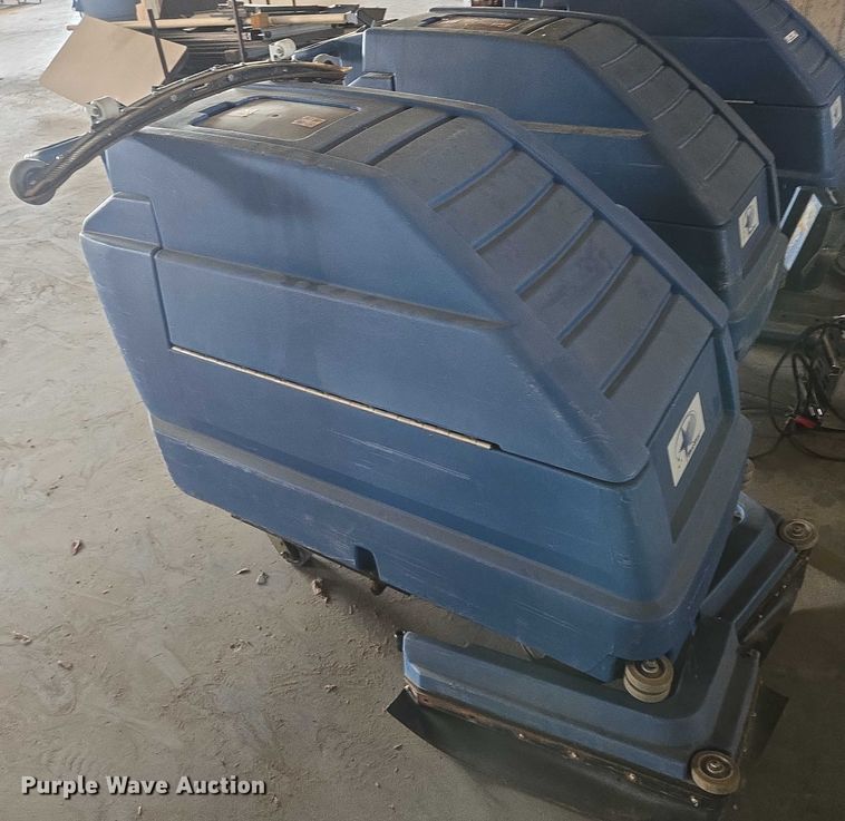 image for item EN8493 (3)  Bluestar floor scrubbers