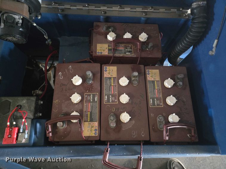 image for item EN8493 (3)  Bluestar floor scrubbers