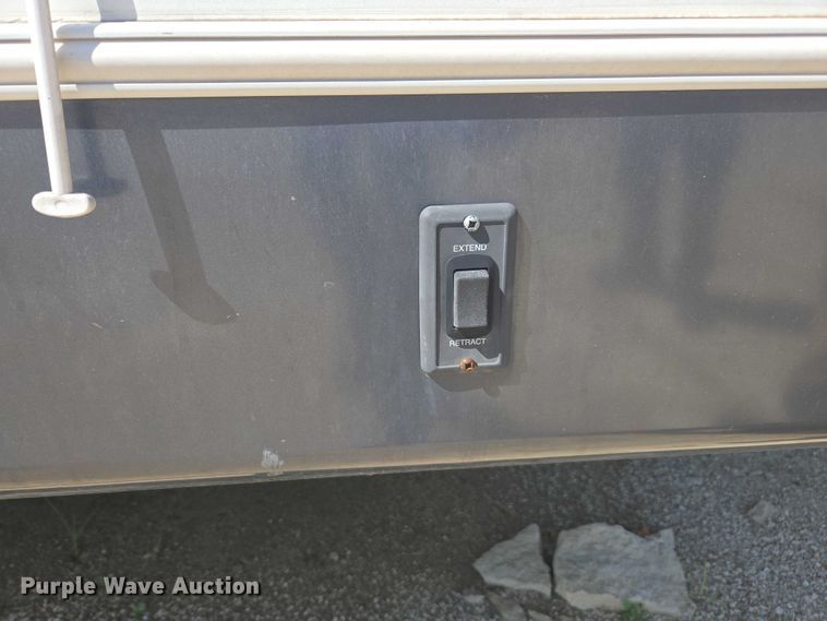 image for item DE2208 2012 Dutchmen 265RL camper