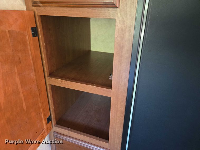 image for item DE2208 2012 Dutchmen 265RL camper