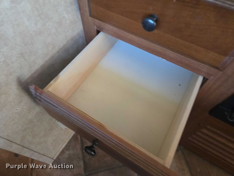 image for item DE2208 2012 Dutchmen 265RL camper