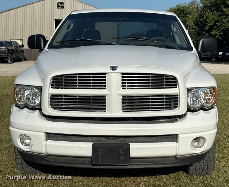 image for item DJ7765 2002 Dodge Ram 1500 Quad Cab pickup truck