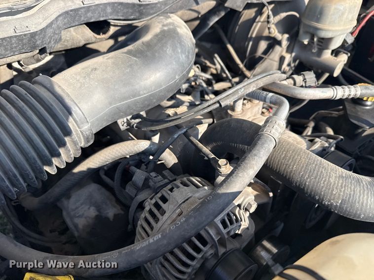 image for item DJ7765 2002 Dodge Ram 1500 Quad Cab pickup truck