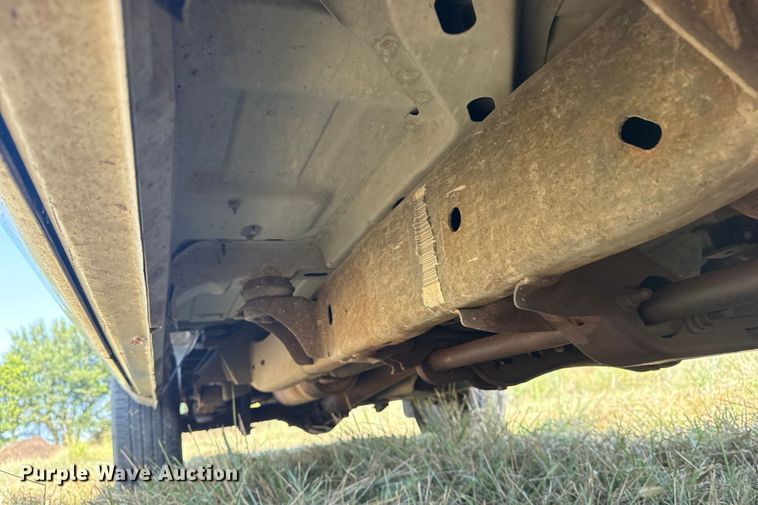 image for item DJ7768 2004 Dodge Ram 1500 Quad Cab pickup truck