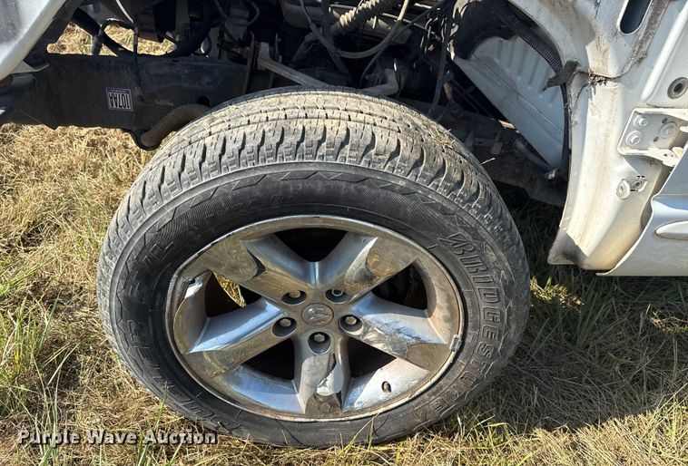 image for item DJ7768 2004 Dodge Ram 1500 Quad Cab pickup truck