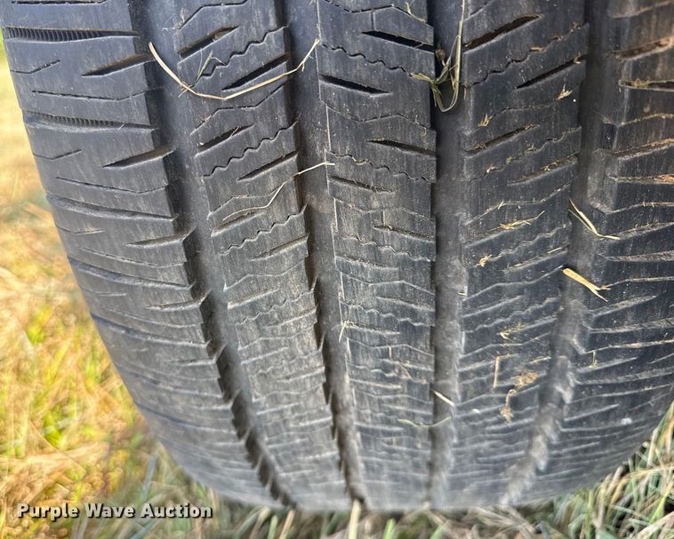 image for item DJ7768 2004 Dodge Ram 1500 Quad Cab pickup truck