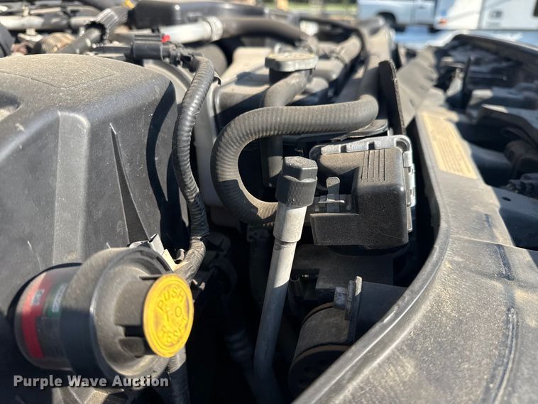 image for item DJ7769 2012 Ford F550 flatbed truck