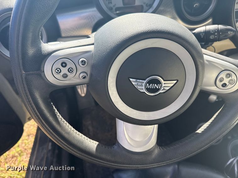 image for item DJ7770 2008 Mini Cooper 