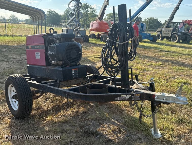 image for item DJ7772 Lincoln Electric Ranger 8 welder/generator