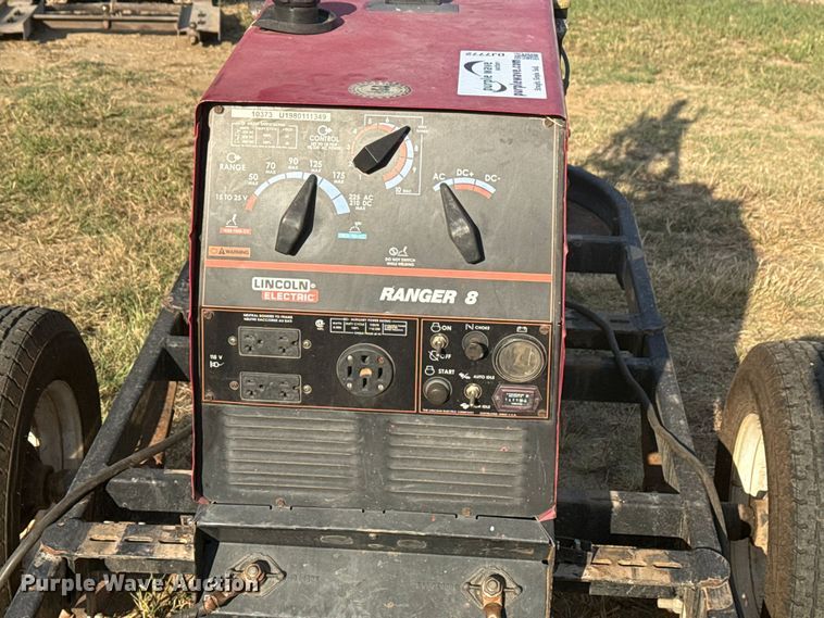 image for item DJ7772 Lincoln Electric Ranger 8 welder/generator