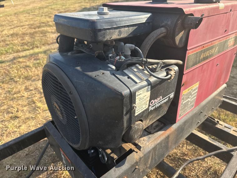 image for item DJ7772 Lincoln Electric Ranger 8 welder/generator