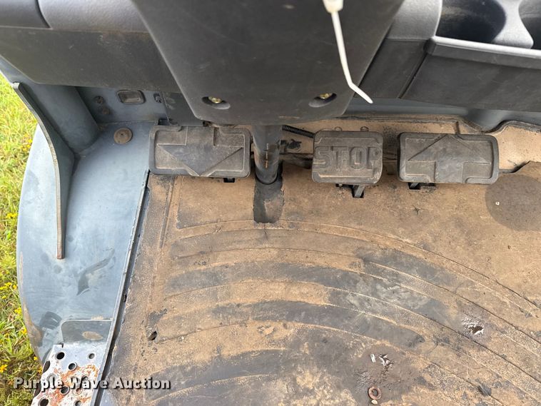 image for item DJ7778 2015 Linde H30D forklift