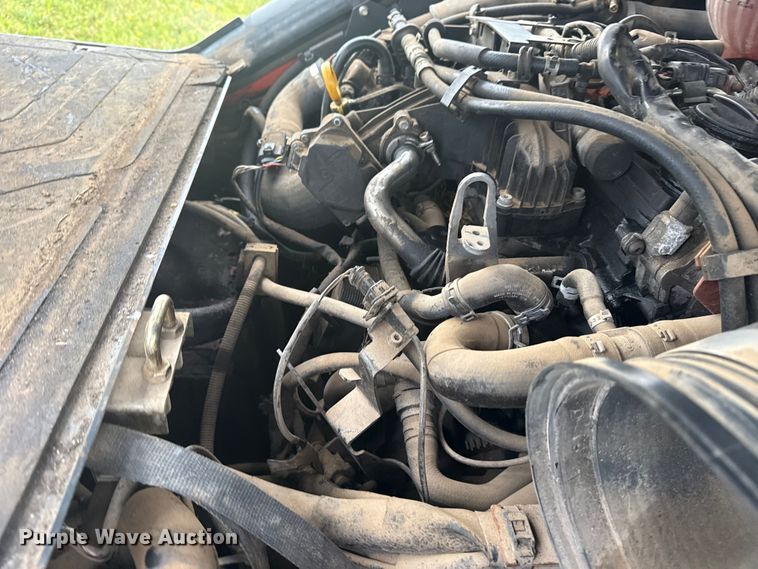 image for item DJ7778 2015 Linde H30D forklift