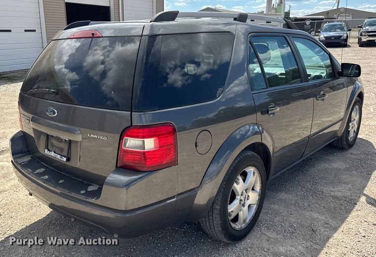 image for item DJ9710 2006 Ford Freestyle SUV