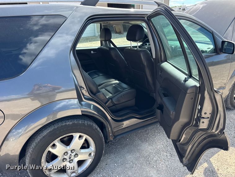 image for item DJ9710 2006 Ford Freestyle SUV