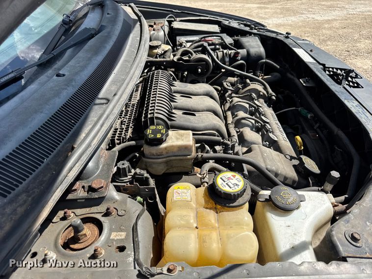 image for item DJ9710 2006 Ford Freestyle SUV