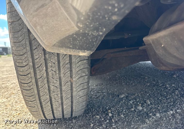 image for item DJ9710 2006 Ford Freestyle SUV