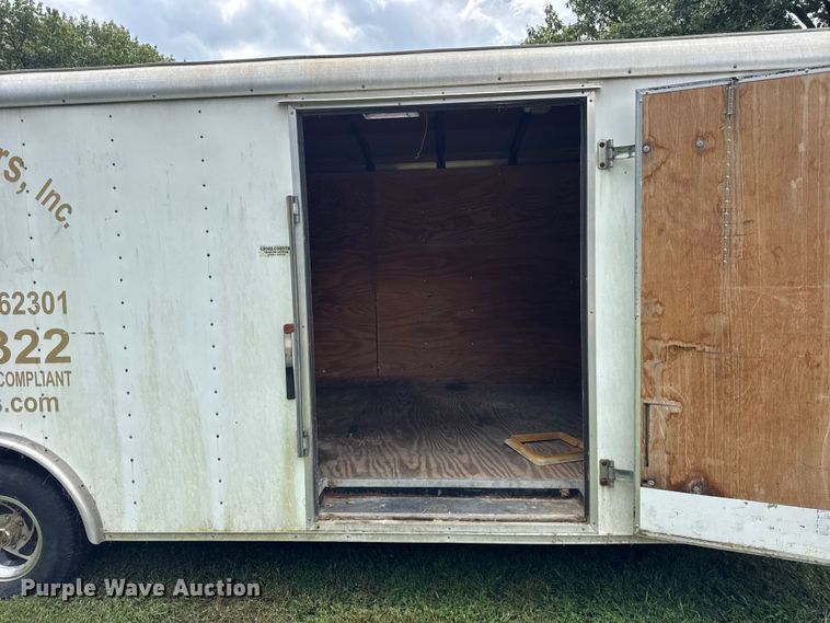 image for item DJ9714 2002 Cargo Mate enclosed cargo trailer