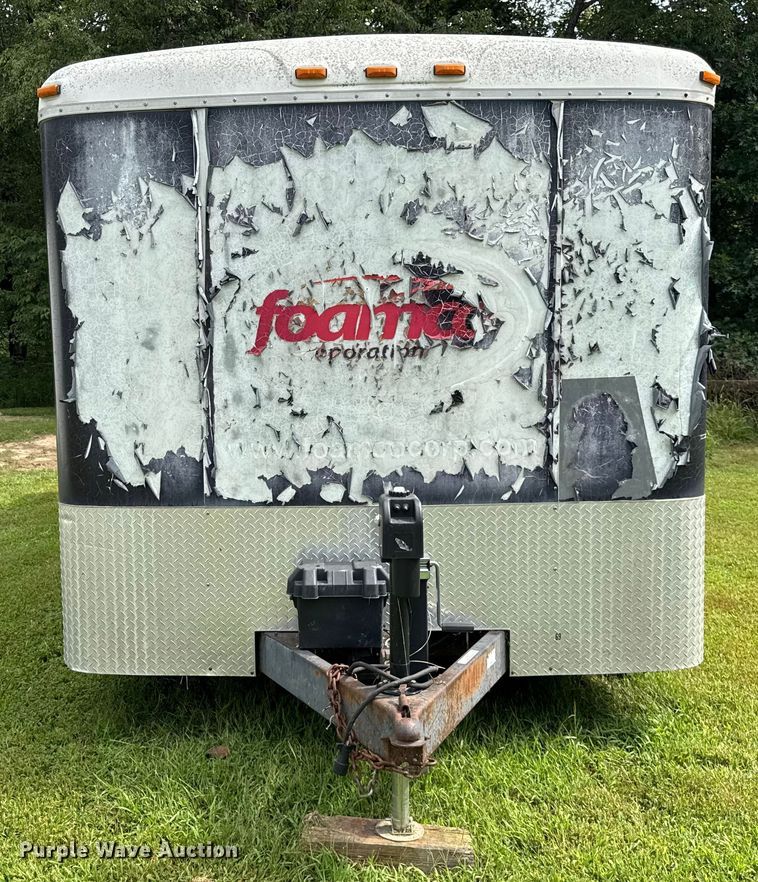 image for item DJ9715 2004 Cargo Mate CM820TA2 enclosed cargo trailer