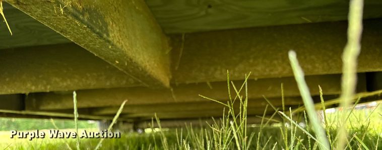 image for item DJ9715 2004 Cargo Mate CM820TA2 enclosed cargo trailer