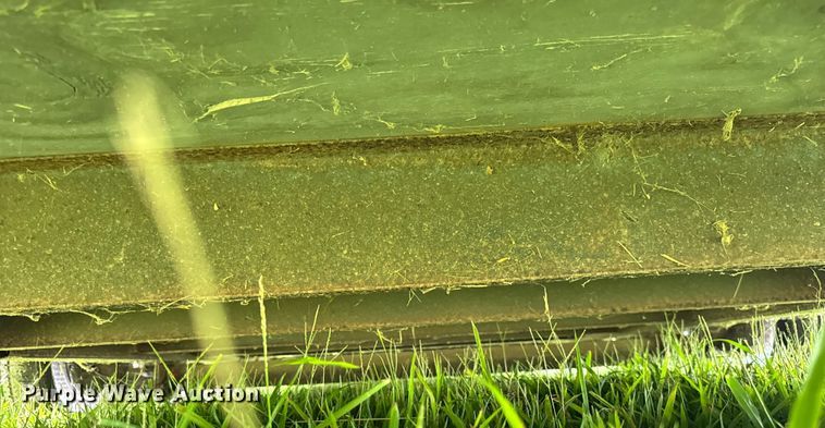 image for item DJ9715 2004 Cargo Mate CM820TA2 enclosed cargo trailer