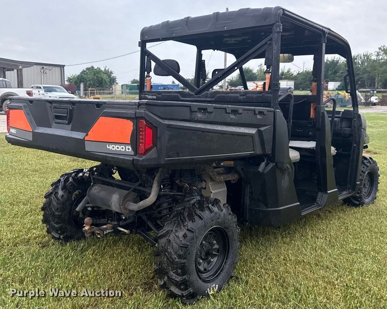 image for item DO7698 2019 Polaris PRO XD 4000D utility vehicle
