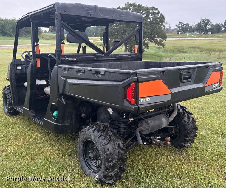 image for item DO7698 2019 Polaris PRO XD 4000D utility vehicle