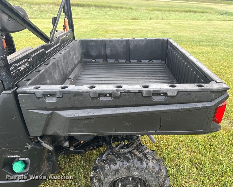 image for item DO7698 2019 Polaris PRO XD 4000D utility vehicle