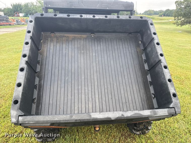 image for item DO7698 2019 Polaris PRO XD 4000D utility vehicle