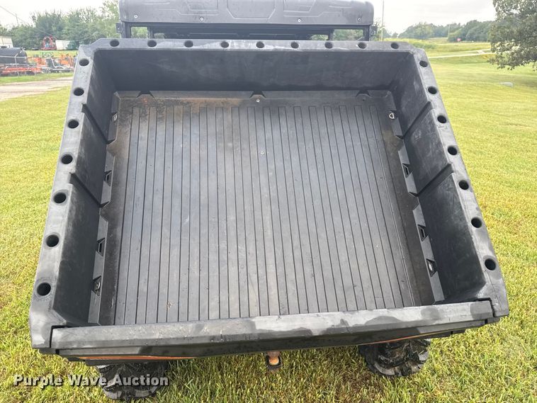 image for item DO7698 2019 Polaris PRO XD 4000D utility vehicle