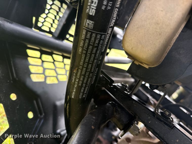 image for item DO7698 2019 Polaris PRO XD 4000D utility vehicle